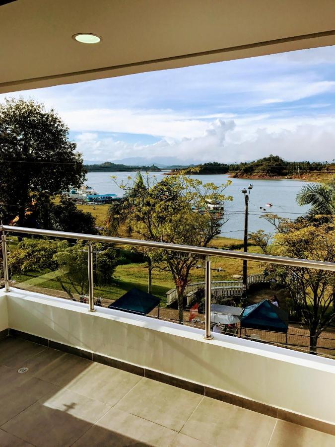 Aptos Vista Al Embalse, Frente Al Lago, Restaurantes, Bares Guatapé 部屋 写真